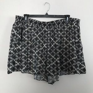 OLD NAVY Printed Lightweight Shorts